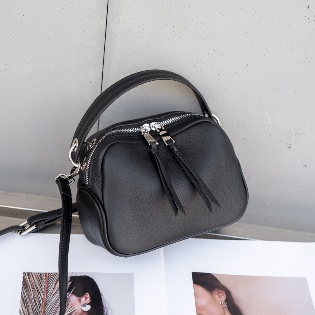Genuine leather women s mini bag simple first layer cowhide shoulder bag designer bag leisure naturally hanging women s handbag