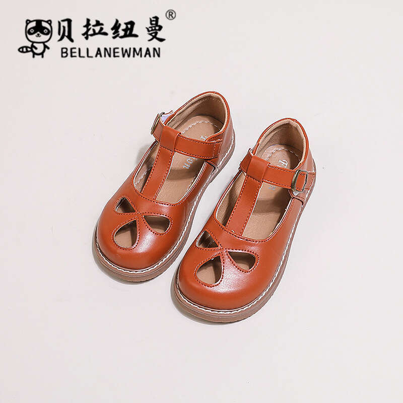 Girls' Little Leather 2024 Spring Summer New Korean Children's Grandma Shoes Kids' Hollow Casual Sandals