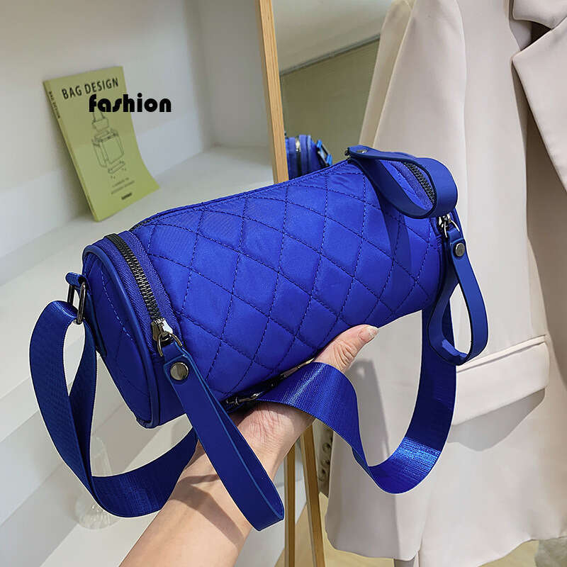 Quilted Elegant Simple Fresh And Stylish Single Shoulder Crossbody Spring Summer Cylinder Bag Fashion B5 h7