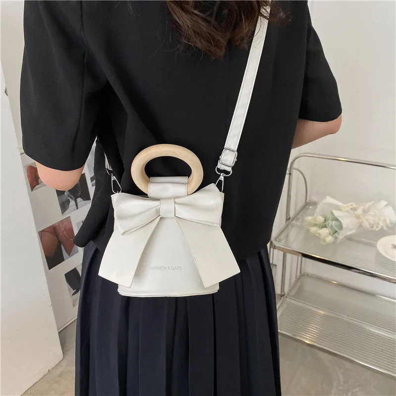Sweet Bow Tie Mini Shoulder Handbag Leather Bucket Crossbody Bag Women Fashion Handbag Female Purses 250704