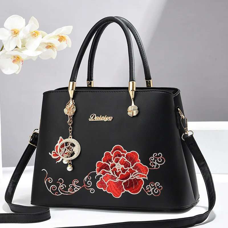 Women's Bags New Trend Niche Embroidered Shoulder Handbag Tote High Quality Light Messenger Bag