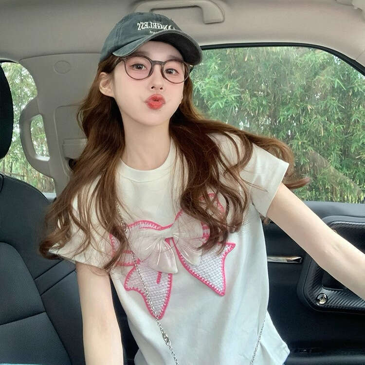 Sweet Style White Bowknot Off-Shoulder Short Sleeve T-Shirt For Women Summer New Loose Casual Youthful Design Top B5