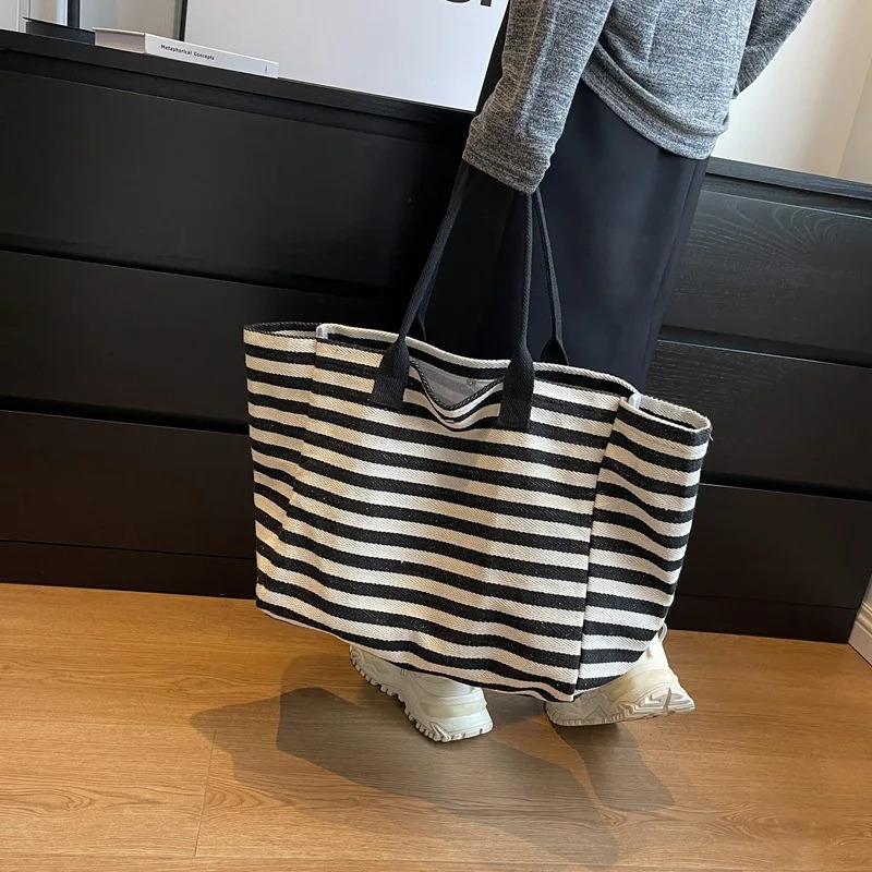 Casual Striped Canvas Bag For Women Large Capacity Shoulder Bag Daily Shopping Student Bookbag for School Travel Beach Bag 250704