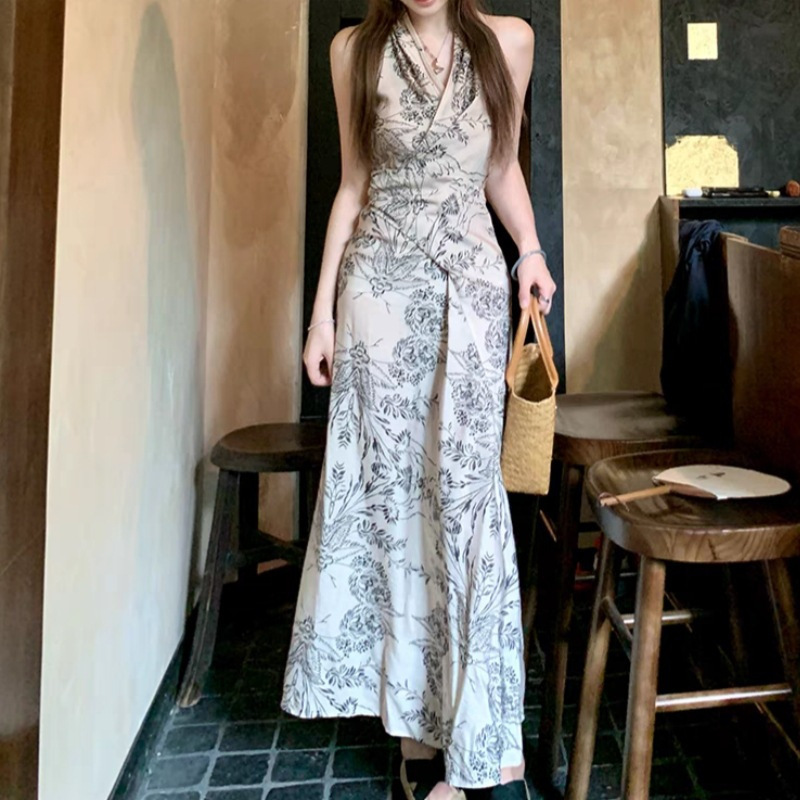 2025 New women's dress, new fashionable Chinese style printed cross strap sleeveless dress, Chinese ink painting style, new designer dress
