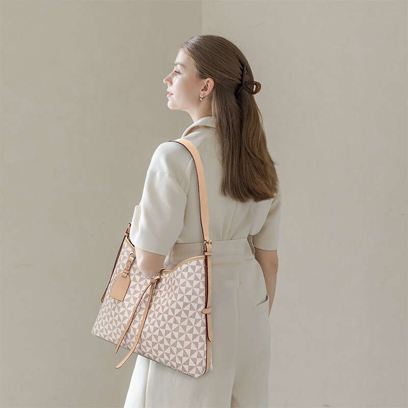 Lacel Urwebin Bags Women's Shoulder 2024 New Fashion Tote Simple Underarm Casual Bucket Bag