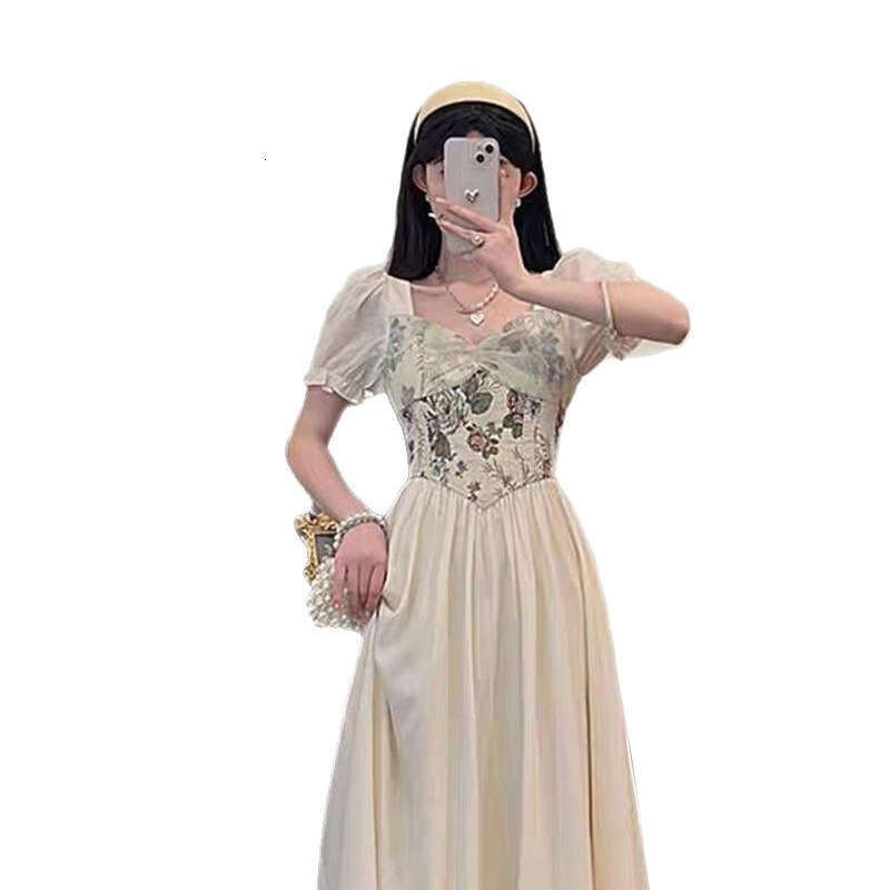 French Hepburn Style Square Neck Puff Sleeve For Women Summer New Waist-Cinching Slimming Elegant Floral Long Dress B5