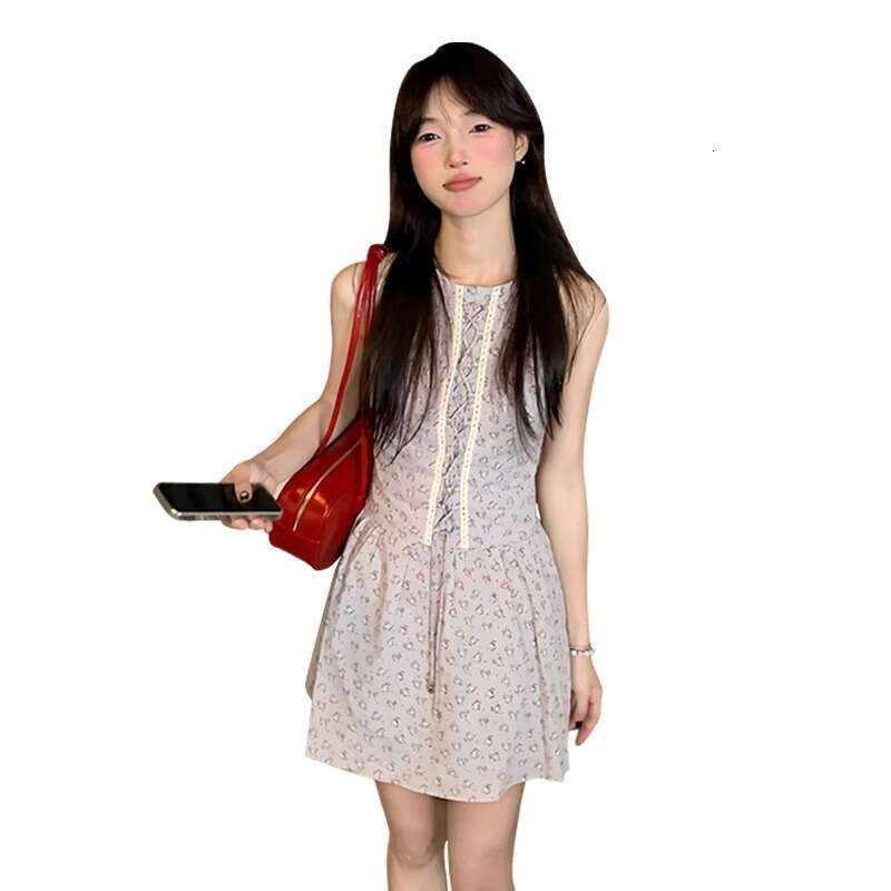 French Floral Sleeveless Vest For Women New Summer Waist-Cinching Slimming Beach Vacation Elegant Short Dress B5