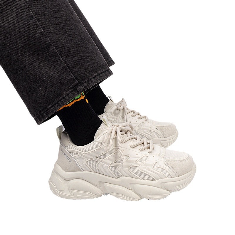 Free shipping 2025 brand new designer versatile thick soled men autumn casual sports shoes black white