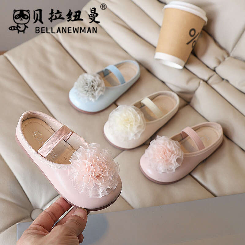 Girls' Closed-Toe Half-Slip Sandals 2025 Summer New Fashion Flower Princess Shoes for Children Little Fragrance Style Cool Slippers