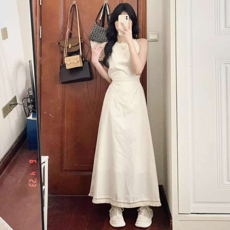 French Style White Off-Shoulder Halter Neck Strap For Women Summer High-End Elegant Beach Vacation Fairy Long Dress B5