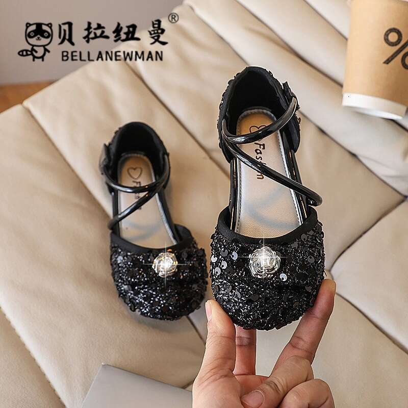 2025 Summer New Girls' Stylish Versatile Sequin Rhinestone Princess Style Little Leather Shoes Children's Closed-Toe Sandals