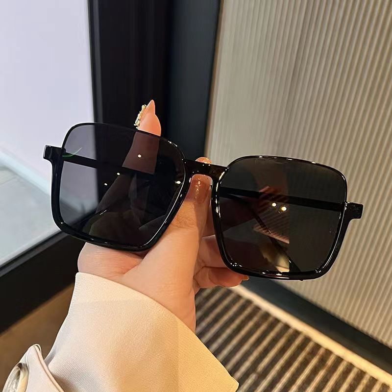 Designer Luxury Glasses, High-end Women's Half-frame Blush Sunglasses, Large-frame Fashionable Glasses, Street Style UV Protection Sunglasses, Tr