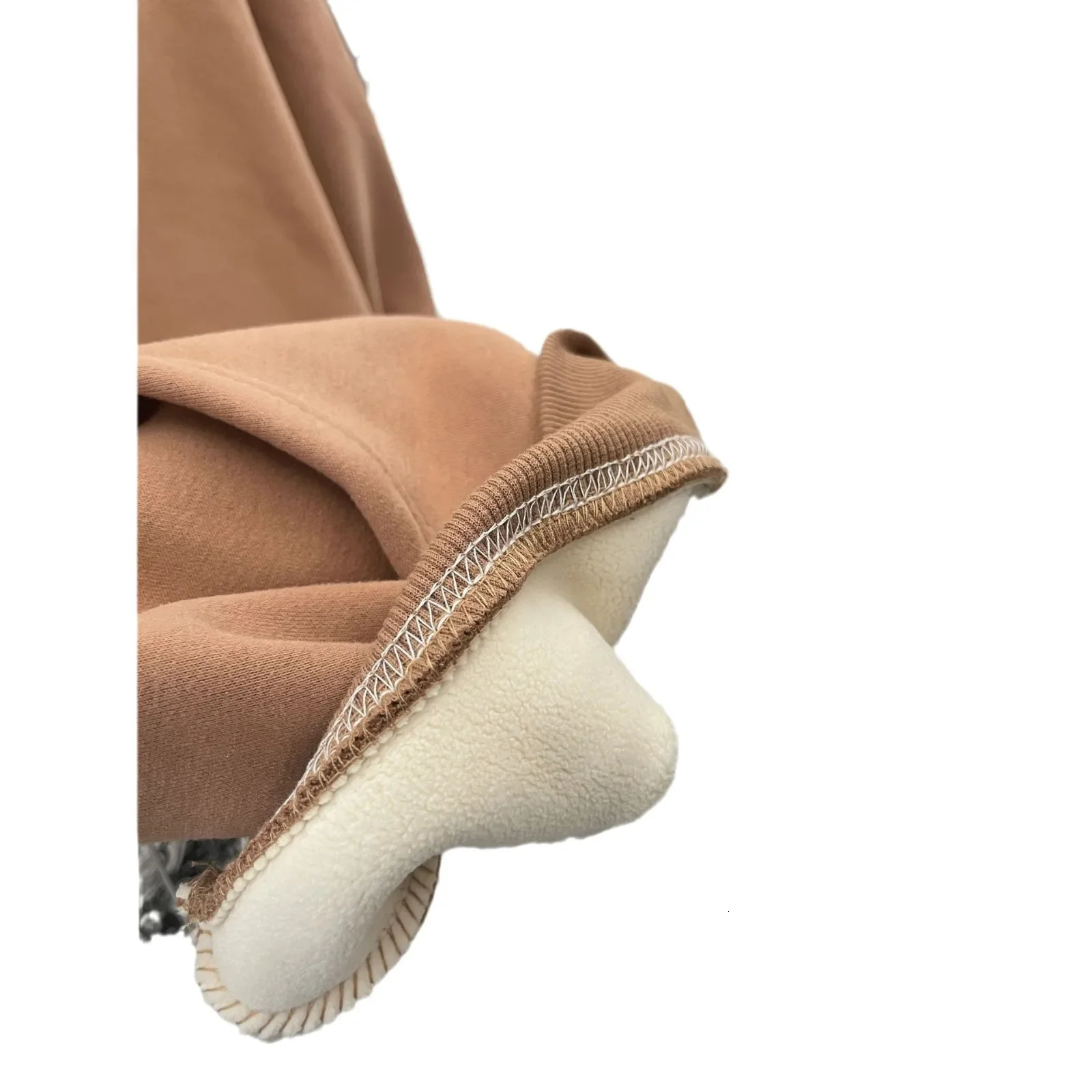 Winter Retro American Letter Hoodie Women Loose Thickened Fleece Warm Stylish Versatile Top Trendy Streetwear 250708