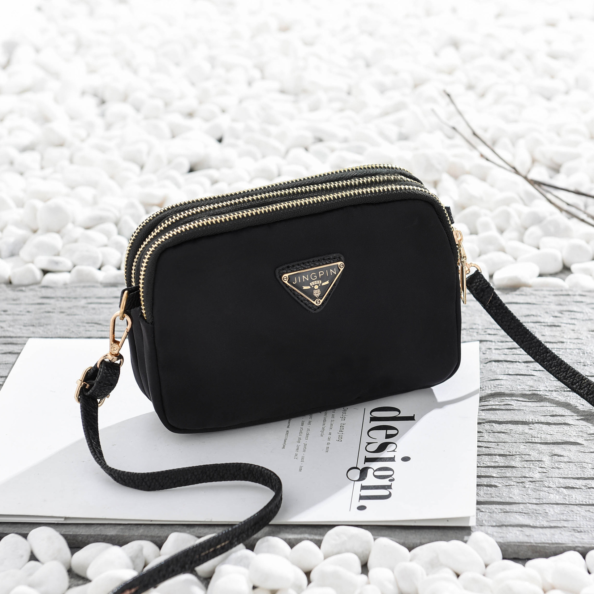 Luxury Bag 2025 New Design Small Square Bag, Vintage Retro Women Shoulder Crossbody Wallet Purse, Solid Color Free Shipping