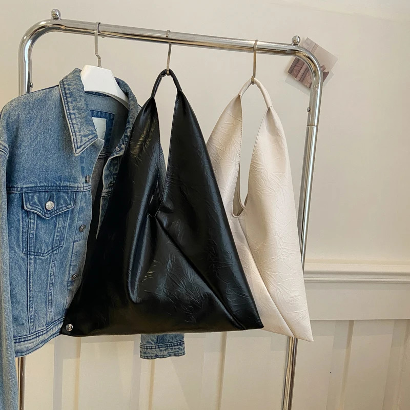 MOODS Oversized Shoulder Bags For Women Soft Leather Large Capacity Shopping Lightweight Underarm Shoppers Female Handbags 250704