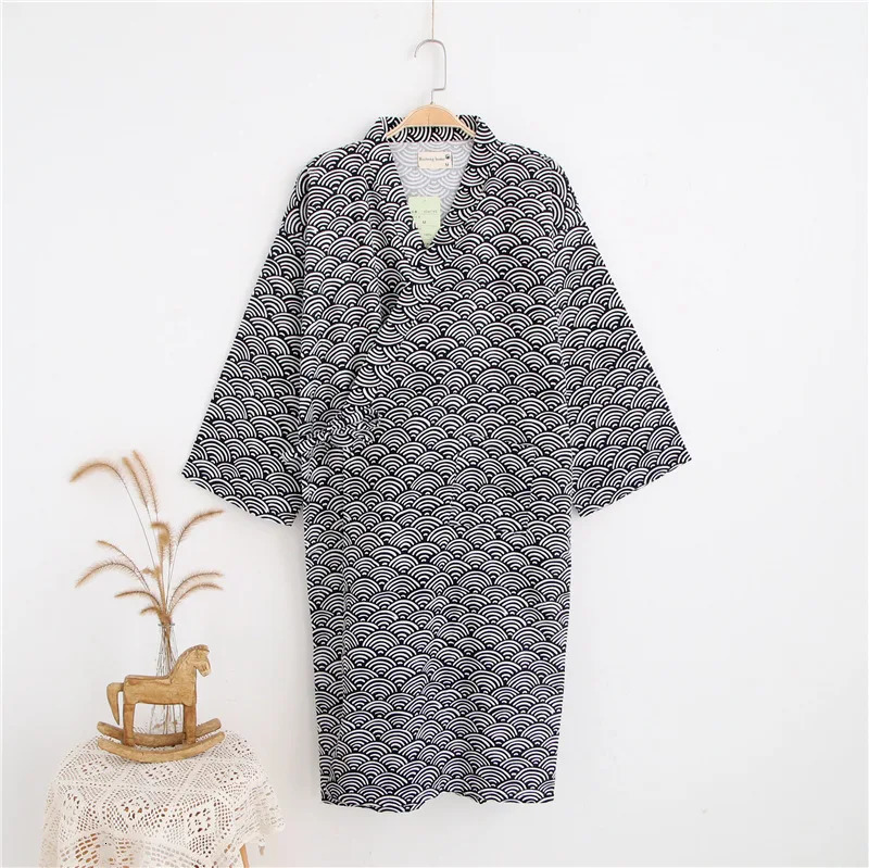 Mens 100% Cotton Gauze Cotton Robe Loose Thin Yukata Japanese Kimono Pajamas Mens Hooded Robe V-Neck Pajamas Bathrobe 250710