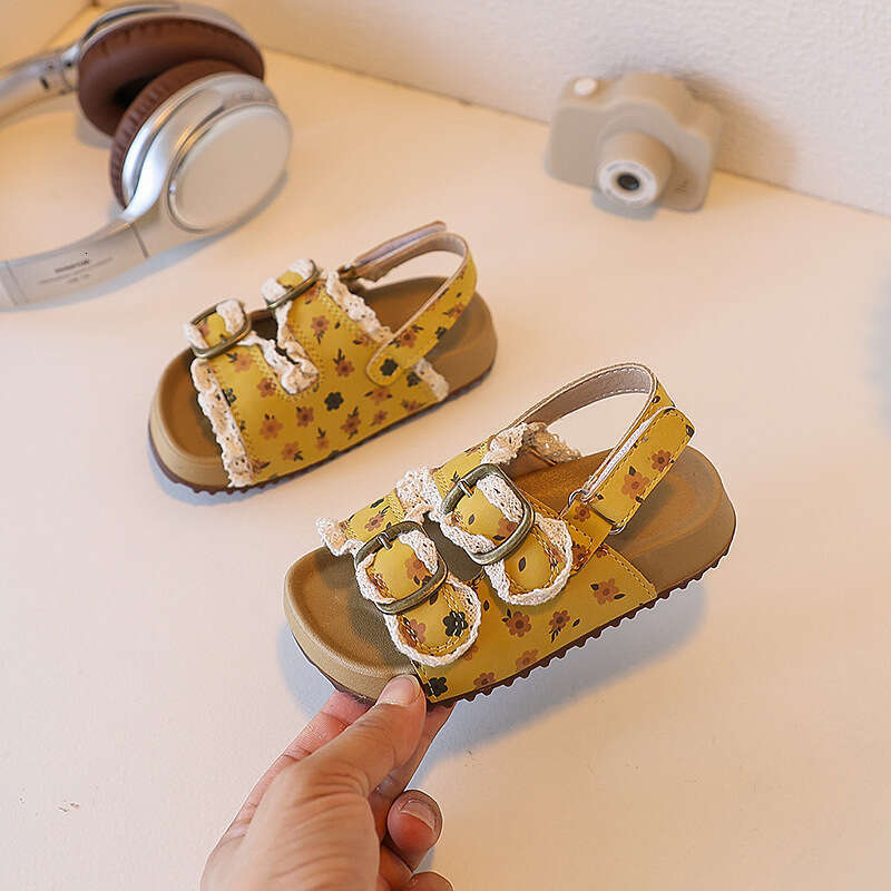 Baby Cork Beach 2025 Summer New Korean Style Girls' Fashionable Princess Sandals Children's Casual Shoes