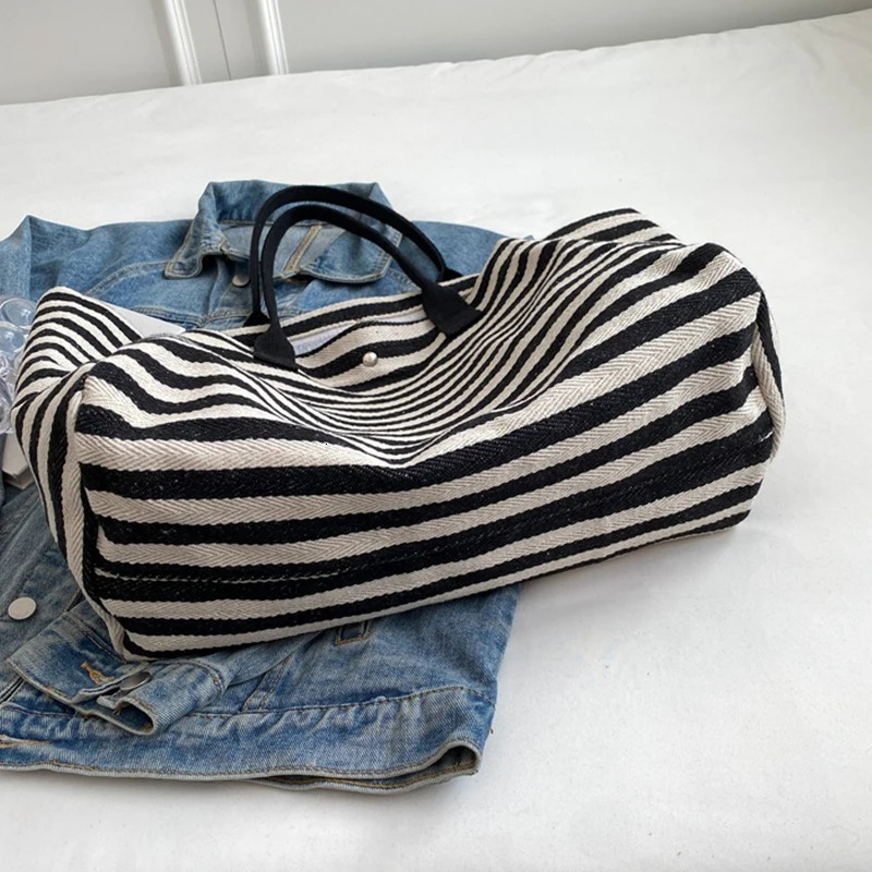 Casual Striped Canvas Bag For Women Large Capacity Shoulder Bag Daily Shopping Student Bookbag for School Travel Beach Bag 250704