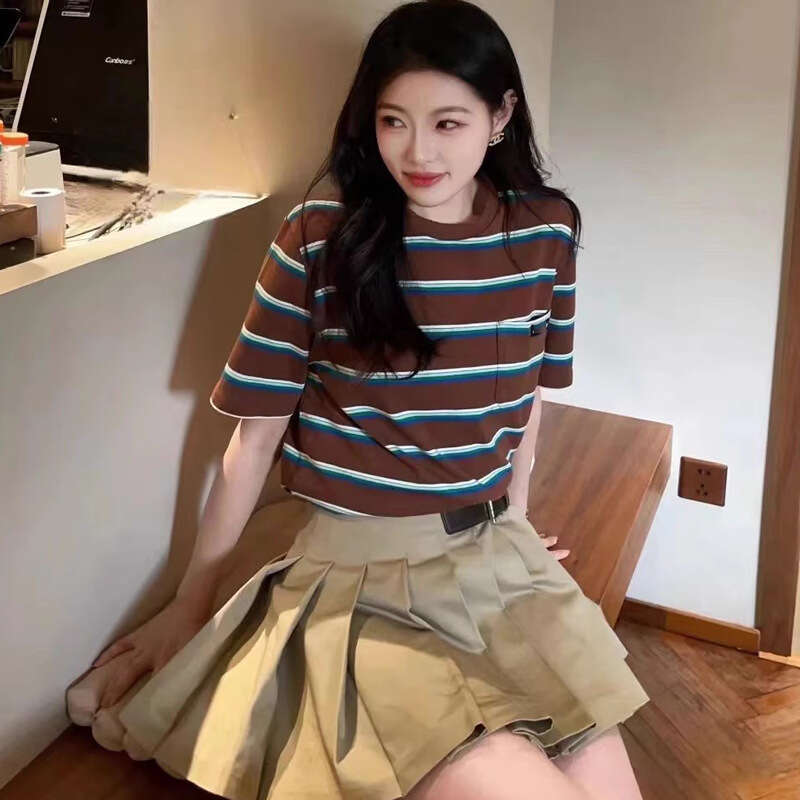 Highly Recommended Miu+ Color Series Elegant Up Color-Block Striped Regular Shoulder Short Sleeve Tee Top For Women B5