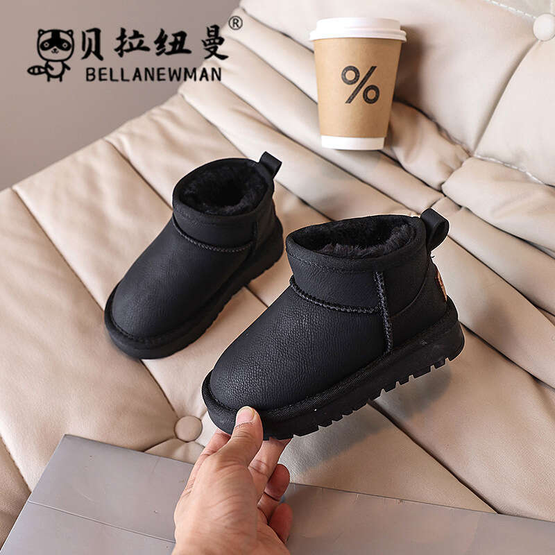 Children's Thickened Warm Snow 2024 Winter New Girls' Black Cotton Boys' Short Boots Medium and Large Kids' Shoes