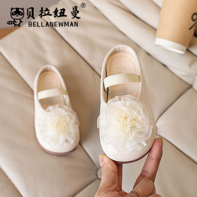 Girls' Closed-Toe Half-Slip Sandals 2025 Summer New Fashion Flower Princess Shoes for Children Little Fragrance Style Cool Slippers