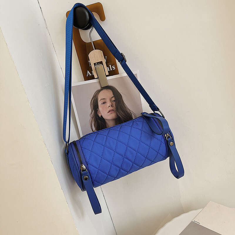 Quilted Elegant Simple Fresh And Stylish Single Shoulder Crossbody Spring Summer Cylinder Bag Fashion B5 h7