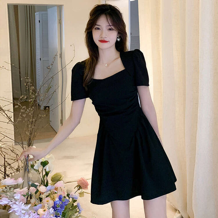 Summer New French Hepburn Style Little Black Niche Design Waist Slimming Square Neck Dress For Women B5