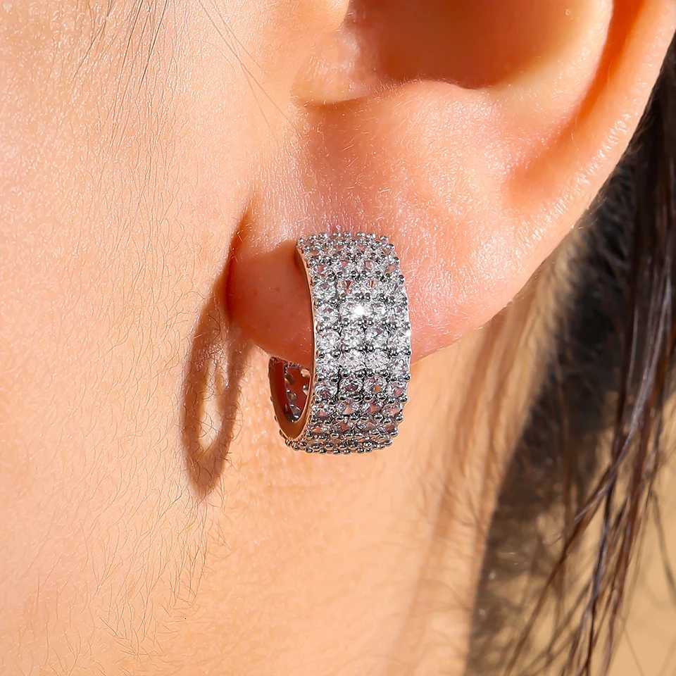 RAKOL New Luxury Cubic Zirconia Inlay Copper Wedding Jewelry Tren Gold Color Geetric Stud Earrings For Wen Y250714