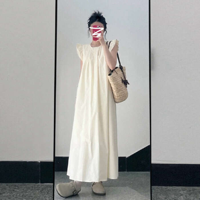 New Flying Sleeve Plus Size MM Beach Vacation Round Neck French Style High-End Loose Slimming Elegant Long Dress B5