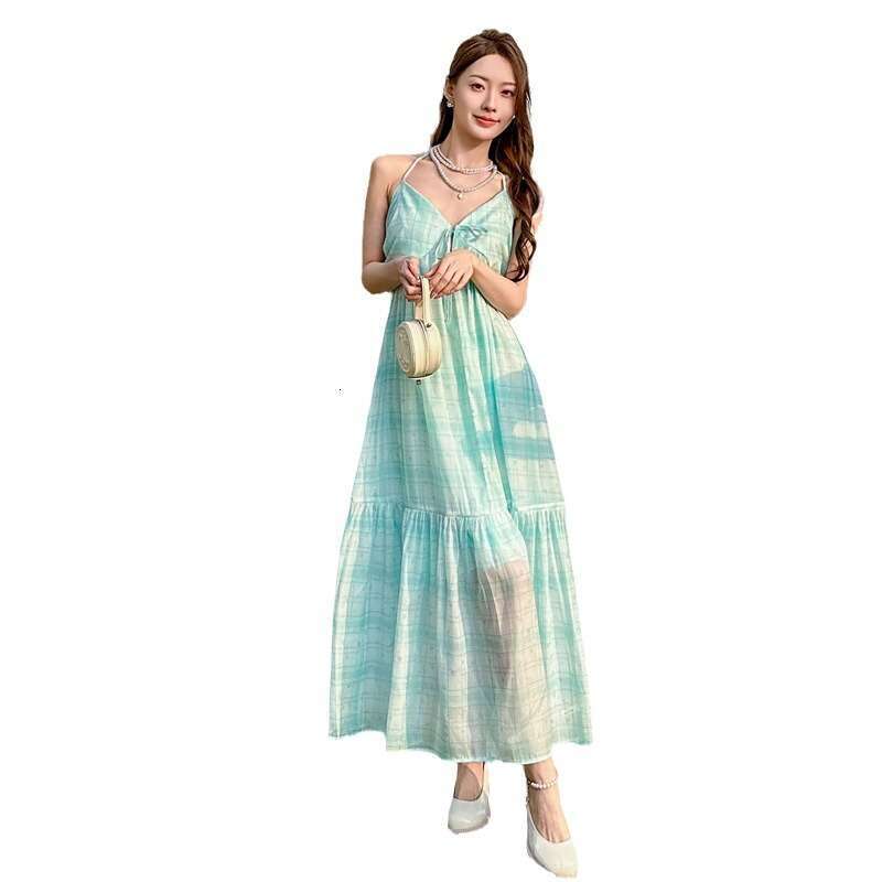 New French Style Halter Neck Strap Super Fairy Summer Vacation Sanya Beach Long Dress B5