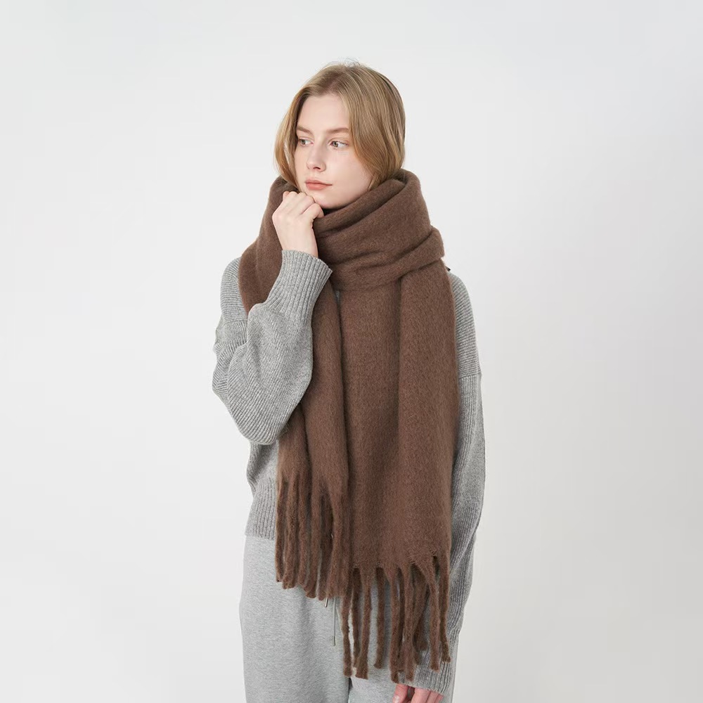 K1351 Winter new cashmere solid color scarf lengthened thickened thick tassel autumn and winter warm neck scarf wholesale