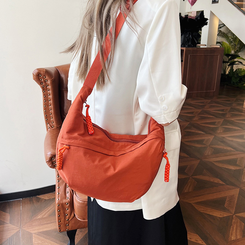 Large capacity women leisure s workwear style canvas bag new casual women s crossbody bag designer bag multifunctional dumpling bag
