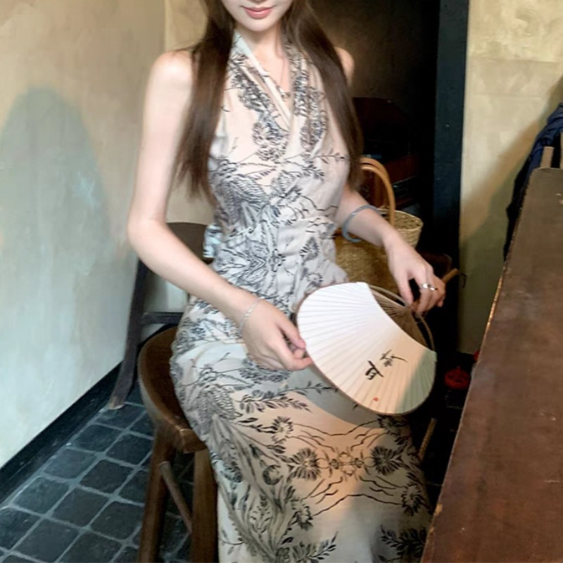 2025 New women's dress, new fashionable Chinese style printed cross strap sleeveless dress, Chinese ink painting style, new designer dress