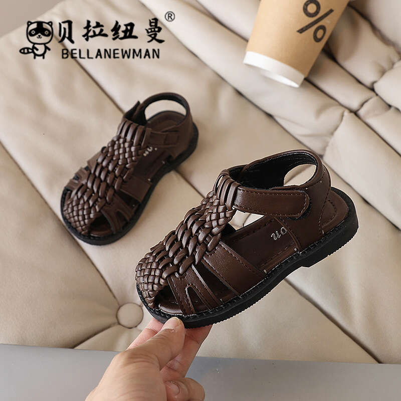 Baby Walking 2025 Summer New Korean Style Children's Hollow Woven Beach Shoes Girls' Casual Sandals
