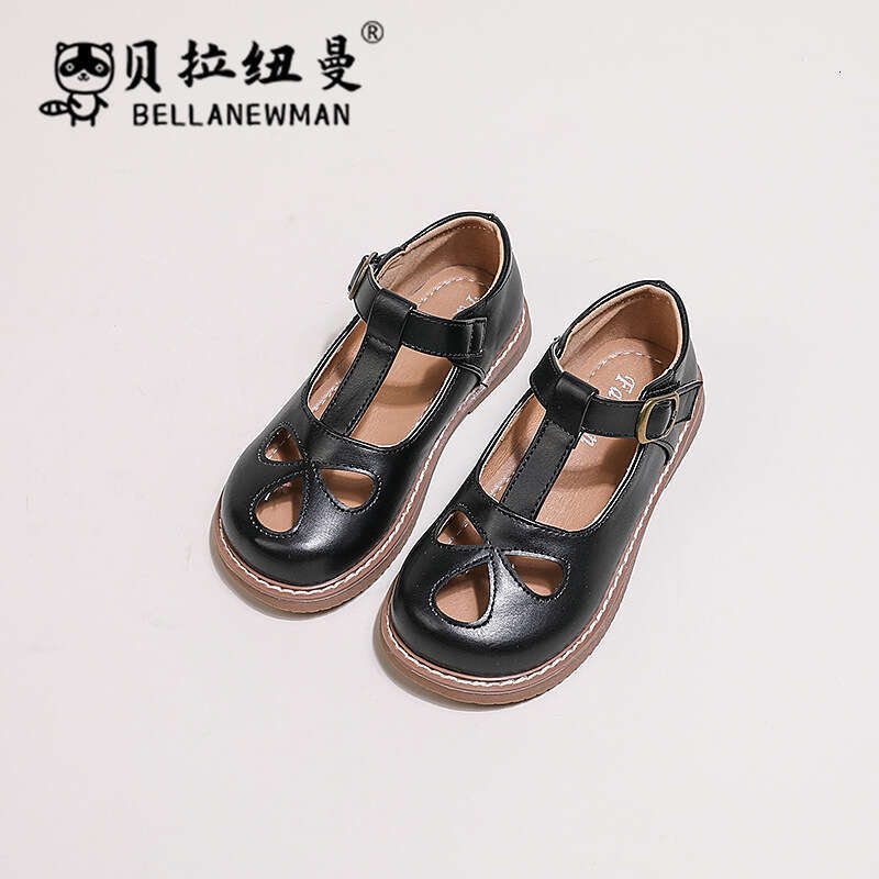 Girls' Little Leather 2024 Spring Summer New Korean Children's Grandma Shoes Kids' Hollow Casual Sandals