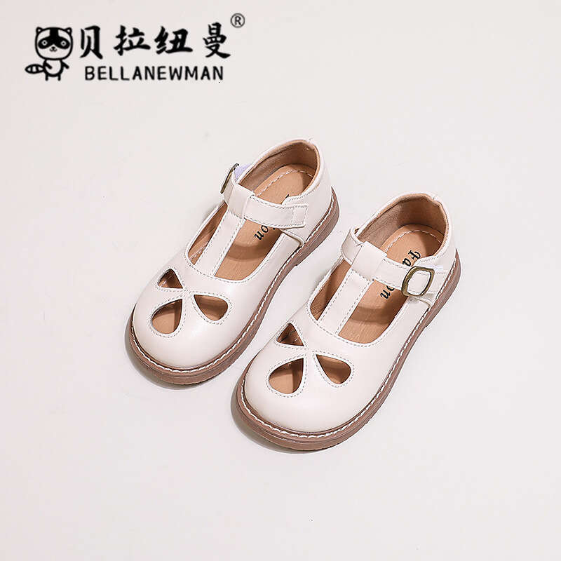 Girls' Little Leather 2024 Spring Summer New Korean Children's Grandma Shoes Kids' Hollow Casual Sandals