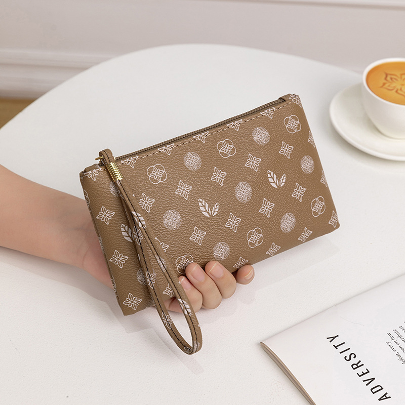 2025 Designer Wallet Classic Floral Clutch Women's Minimalist Phone Wallet Convertible Wristlet Coin Pocket Everyday Essential Free Shipping