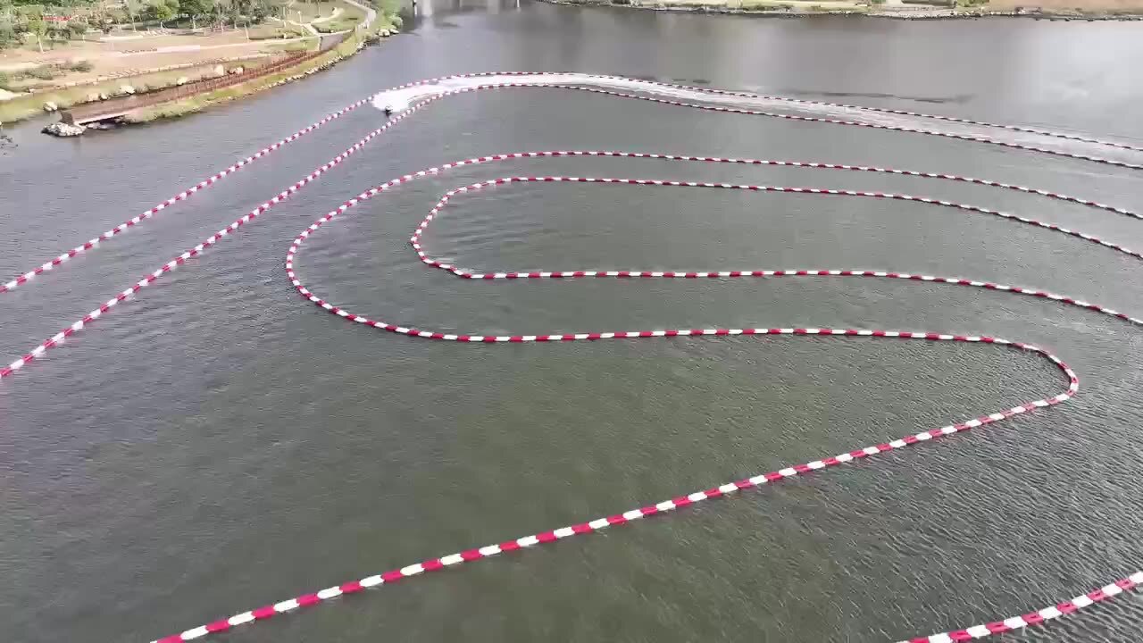 Track Water Horse Kart Boat Anti-Collision Plastic Barrier Dock Platform Construction Floating Tube Large Quantity Good Price