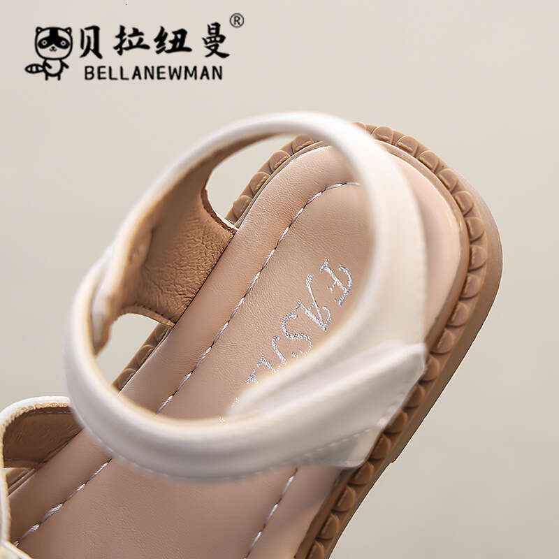 Baby Toddler 2025 Summer New Girls Bowknot Closed-Toe Princess Sandals Children's Soft Sole Beach Shoes
