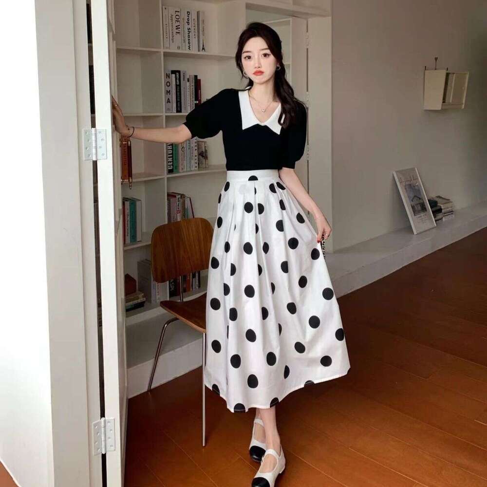French Hepburn Style Elegant High-Waisted Slimming Polka Dot Skirt Puff Sleeve Top Two-Piece Set Dress B5