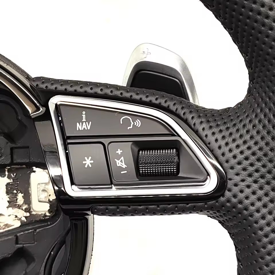 For Audi S RS SLINE logo A3 8V A4 B8 Custom fully perforated leather steering wheel stitching color can be customized