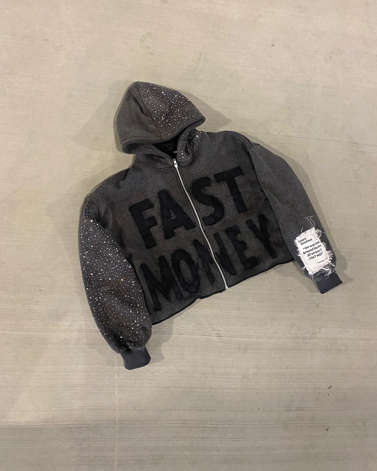 FAST MONEY INVERSE Letter Patchwork Gothic Zipper Hoodie Black Loose Rhinestone Embroidery Crop Top Y2k Retro Street Sweatshirt 250708