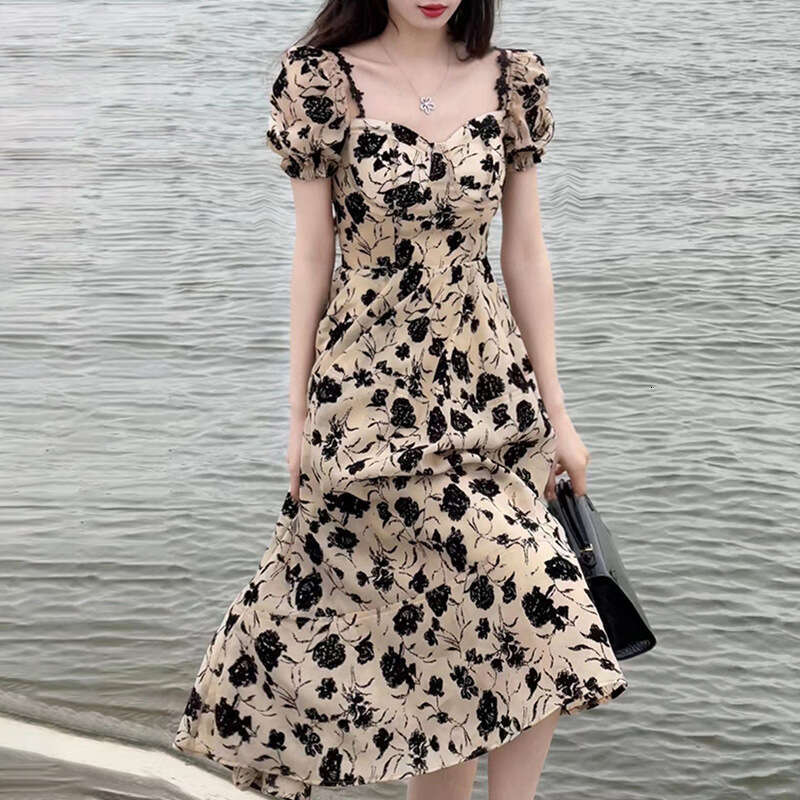 Floral Summer New Women's Fashion Petite French Tea Break Waist-Cinching High-End Strap Dress B5