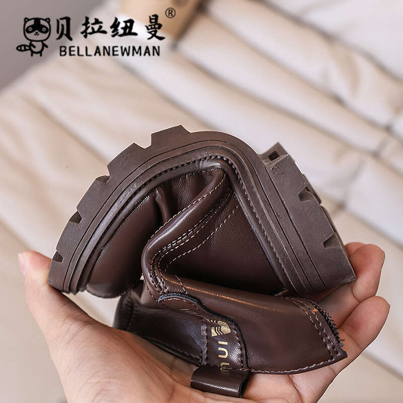 Girls' Fashion Slim 2024 Autumn New Medium and Large Children's Leather Short British Style Martin Boots