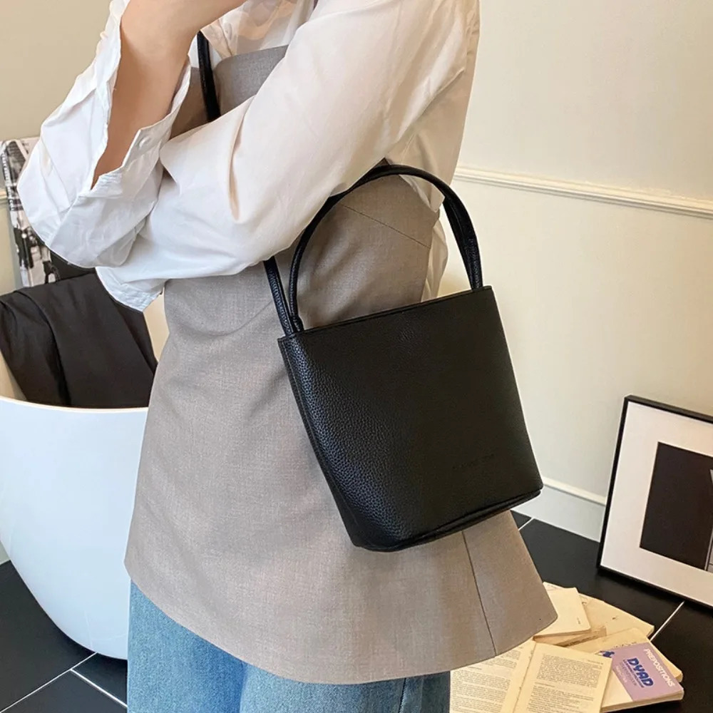 Korean niche simple mobile phone bag womens summer fashion messenger shoulder bucket bag 250704