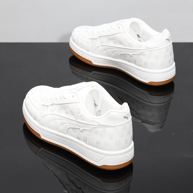 free shipping casual shoes Flat shoes low cut casual sports shoes versatile trendy shoes Korean version board shoes trendy couple trend sneakers new