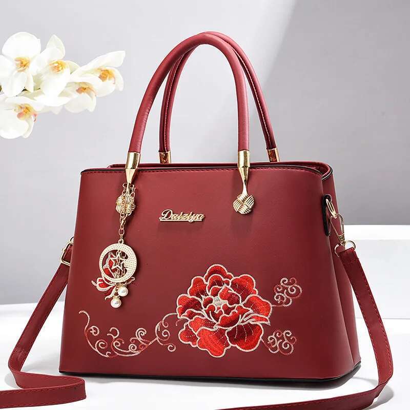 Women's Bags New Trend Niche Embroidered Shoulder Handbag Tote High Quality Light Messenger Bag