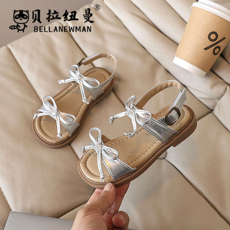 Choice Hot-Selling Girls' Bow Princess Sandals 2025 Summer New Children's Fashion Soft Sole Beach Shoes