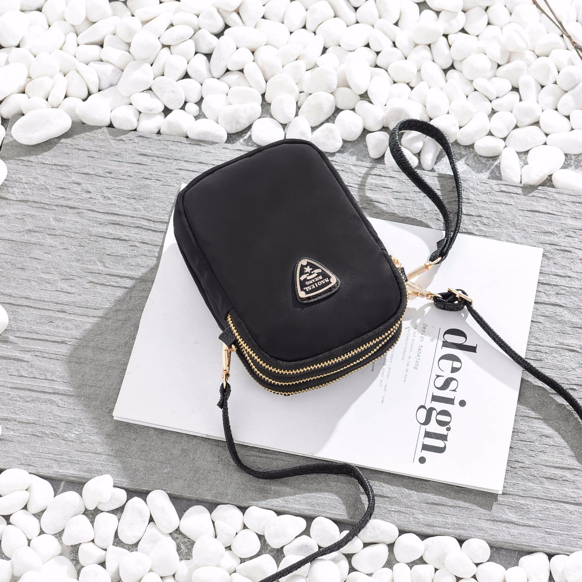 Luxury Bag 2025 New Design Small Square Bag, Vintage Retro Women Shoulder Crossbody Wallet Purse, Solid Color Free Shipping