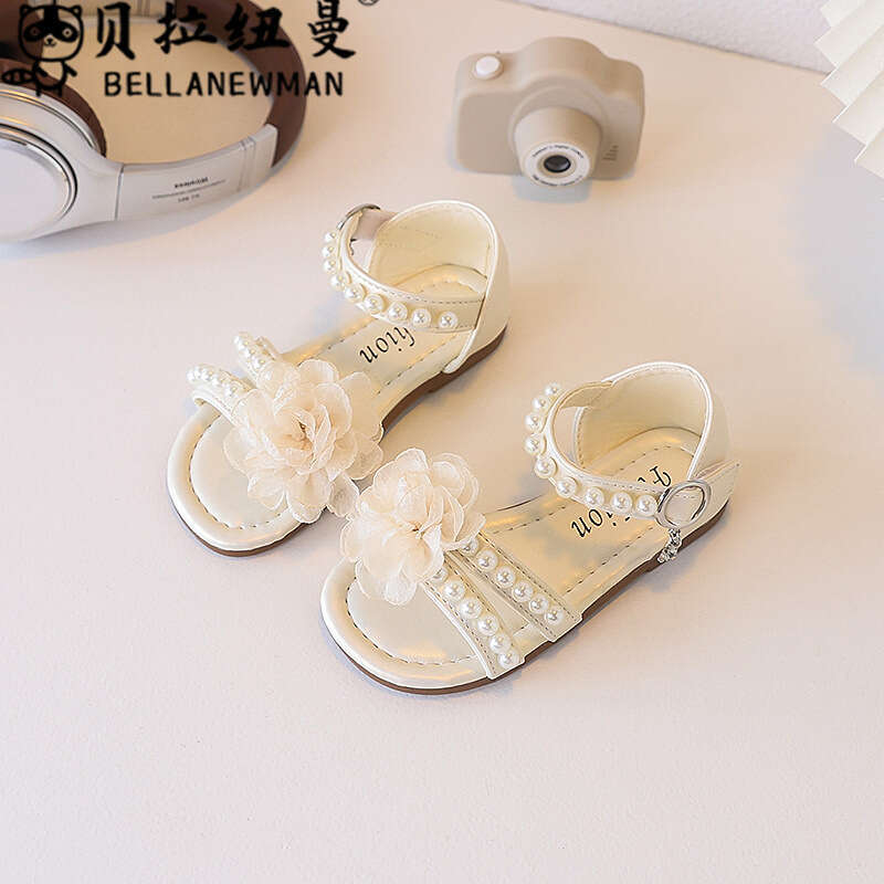 Girls Fashion Beaded Princess Sandals 2025 Summer New Children's Flower Open-Toe Beach Toddler Shoes